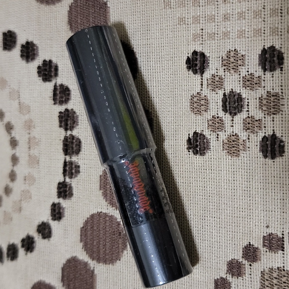 Reina Rebelde Bold Lip Color Stick in Divina